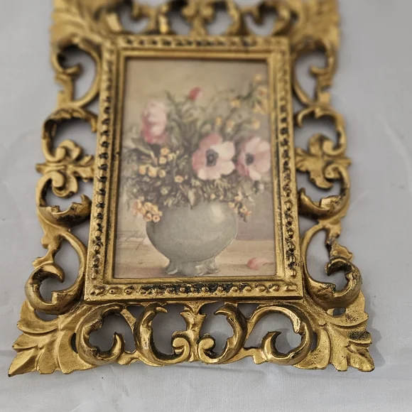 Elegant Gold Ornate Picture Frames.  Made In Italy - Picture 3 of 5